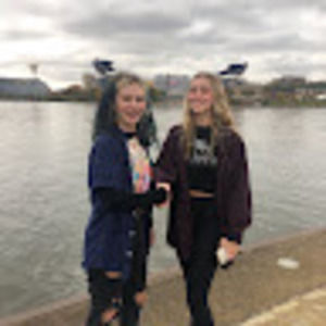 Meet your Posher, Connie